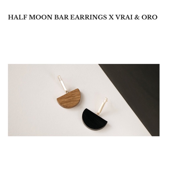 Sophie Monet Earrings - HALF MOON BAR EARRINGS X VRAI & ORO - Picture 3 of 8